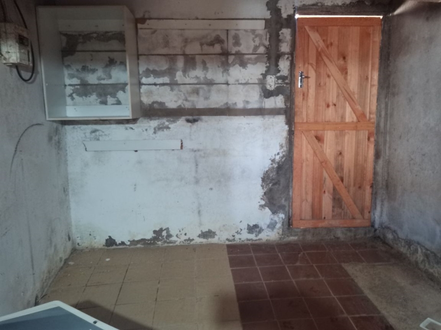  Bedroom Property for Sale in Kwa Nobuhle Eastern Cape